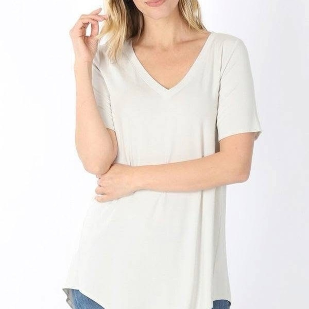 Zenana Bone Colored Asymmetrical Short Sleeve Tee